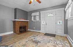 525 COLLINGDALE AVE, COLLINGDALE, PA 19023