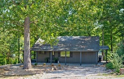 1953 Eaglecrest Road, Cape Fair, MO 65624