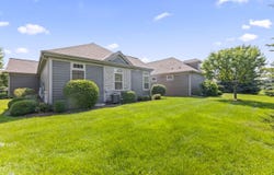 W179n11437 Blackstone Cir, Germantown, WI 53022