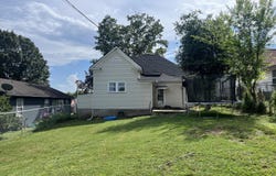 405 N C St, Lenoir City, TN 37771