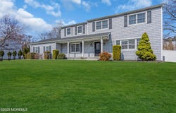 6 Kenneth Drive, Ocean Twp, NJ 07712