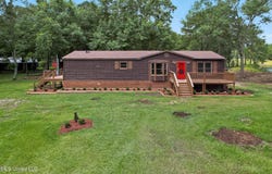 27201 E Lake Cypress Drive, Perkinston, MS 39573