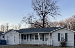 2808 MAIN Street, Mt Vernon, IL 62864
