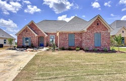1205 Old Court Crossing, Flowood, MS 39232