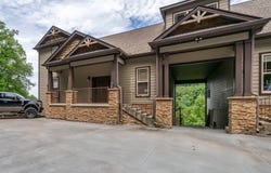 320 Floating Mill Rd, Silver Point, TN 38582