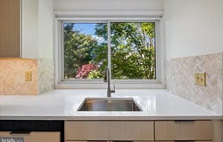 8 SPA CREEK LANDING Drive, ANNAPOLIS, MD 21403