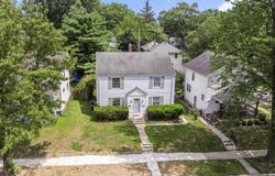 1806 Crescent Avenue, Fort Wayne, IN 46805