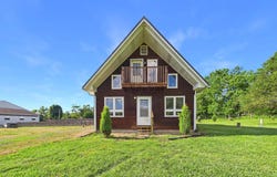 2855 Wheeling Road NE, Lancaster, OH 43130