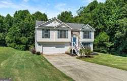 1221 Casper Lane, Winder, GA 30680