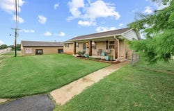 1006 N Wentz Street, Guthrie, OK 73044