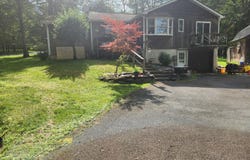 542 Post Hill Road, Henryville, PA 18332