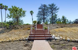 2261 Sinaloa Ave, Altadena, CA 91001