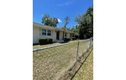 722 Peachtree, Douglas, GA 31533
