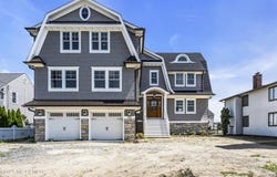 122 Squan Beach Drive, Mantoloking, NJ 08738