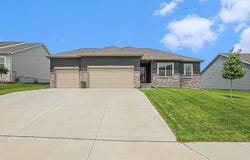 12114 S 111 Street, Papillion, NE 68046