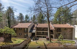 407 Overlook Road, Sapphire, NC 28774