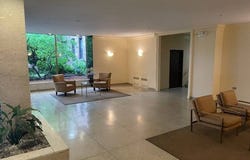 100-25 Queens Blvd, Forest Hills, NY 11375