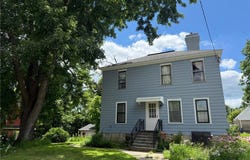 15 1st Street SE, Faribault, MN 55021