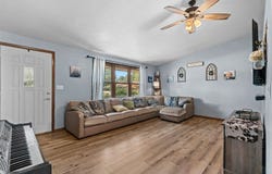 2379 Golden Meadow Drive, Green Bay, WI 54311