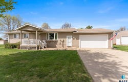 26963 Elmen Pl, Sioux Falls, SD 57108