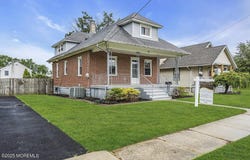 37 Knight Avenue, Runnemede, NJ 08078