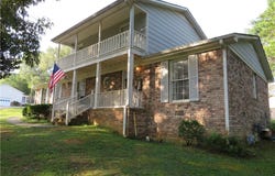 2 Silvermont Drive SE, Silver Creek, GA 30173