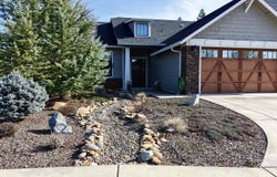 209 White Oak Way, Shady Cove, OR 97539