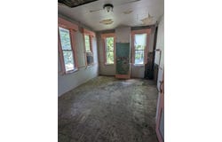 1261 High St, Spring Hill, PA 15212