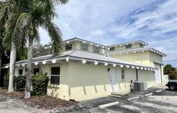 525 8TH STREET W, BRADENTON, FL 34205