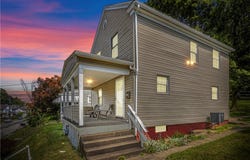 1301 Wade St, Aliquippa, PA 15001