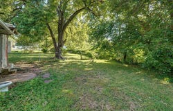 1428 S Pickwick Avenue, Springfield, MO 65804
