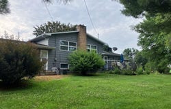 229 PARK Lane, CLINTONVILLE, WI 54929-9703