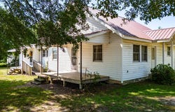 102 Muller Road, Walhalla, SC 29691