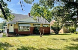 298 Richmond Road, Richmond Heights, OH 44143