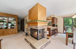 3069 Lismore Rd, Duluth, MN 55804