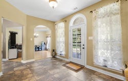 3711 HERNANDO, Holly Springs, MS 38635