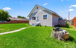 333 4th N Ave N, Payette, ID 83661
