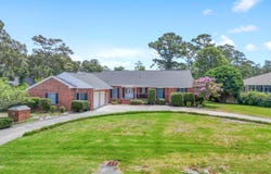 9 Quail Hollow Drive, Oak Island, NC 28465