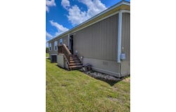 7151 WoodLake Pkwy, San Antonio, TX 78218