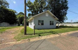 1512 Hays Ave, Texarkana, AR 71854