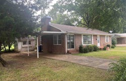 211 SUNSET DRIVE, TALLADEGA, AL 35160
