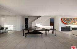 547 Palisades Beach Rd, Santa Monica, CA 90402