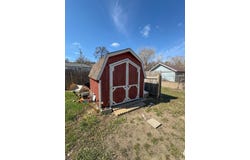920 Valley St, Minot, ND 58701
