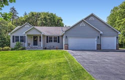 7023 256th Street, Wyoming, MN 55092