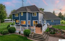 16 Lake Shore Drive, Sherburn, MN 56171