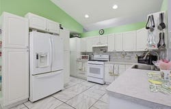 16362 Paddock Club Boulevard, Fenton Twp, MI 48451