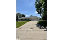 707 E Madison, Mount Ayr, IA 50854