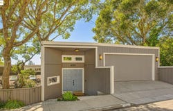 4393 Bridgeview Dr, Oakland, CA 94602