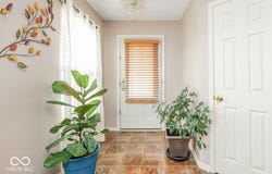 784 Runnymede Drive, Greenfield, IN 46140