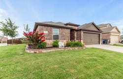 904 Meadow Wood Lane, Princeton, TX 75407